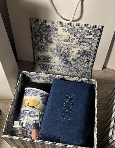 Gift Dior