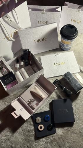 باكج Dior gift