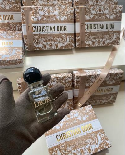عطر مستوحى miss Dior