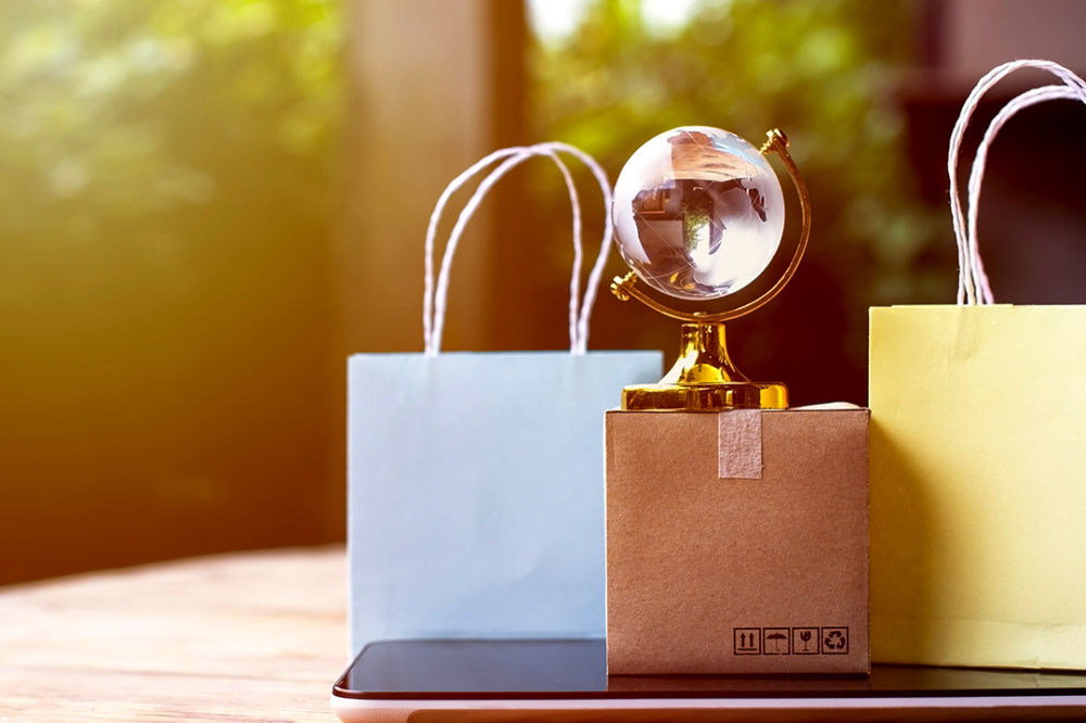 موقع شنط ماركات اصلية مخفضة - برندات مول