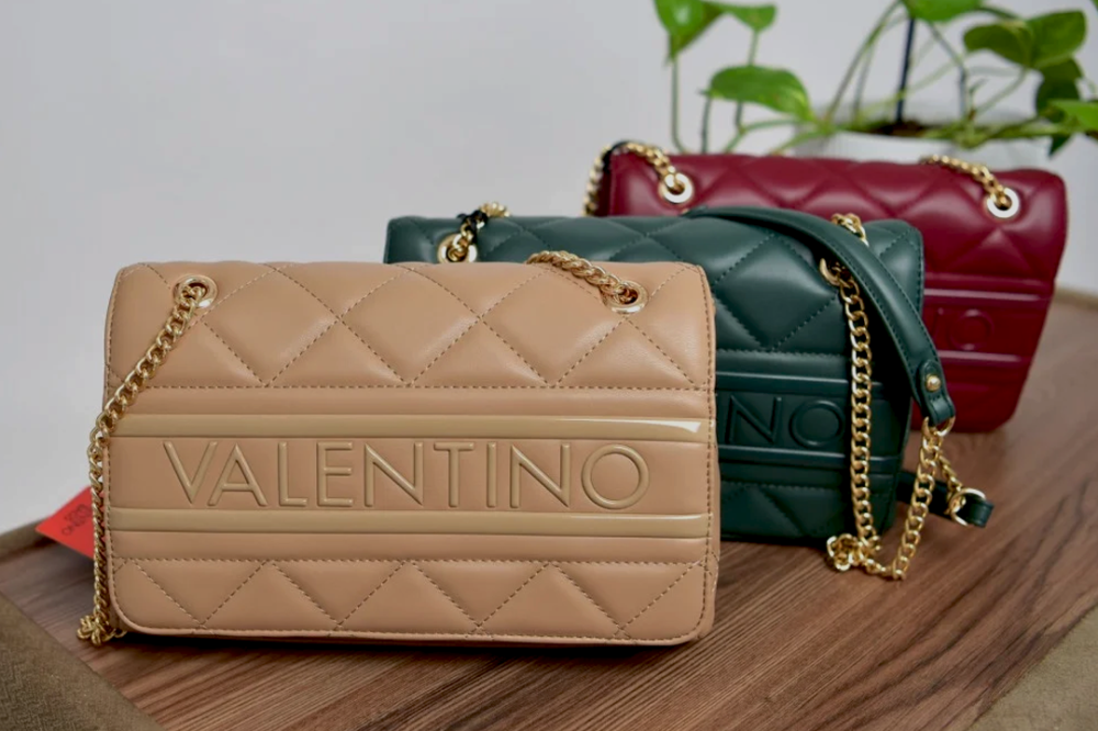 الفرق بين ماركة فالنتينو وماريو فالنتينو