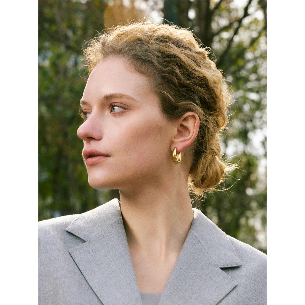 Statement Hoop Earrings in 18K Gold Plated