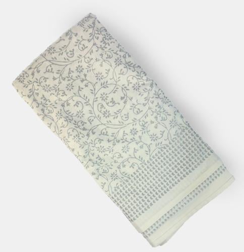 مفرش طاولة - فضي