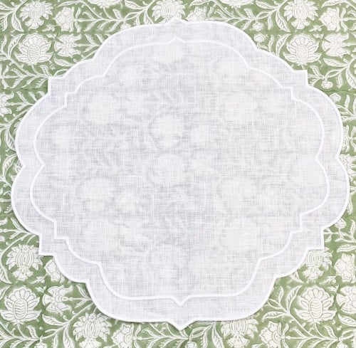 مفرش صحن - أبيض