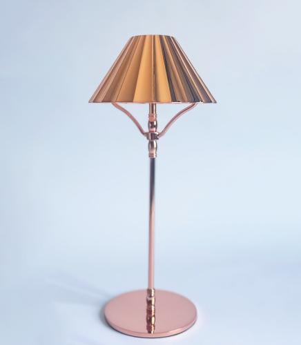 إضاءة - روز قولد