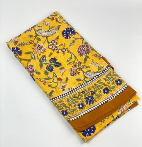 مفرش طاولة - أصفر