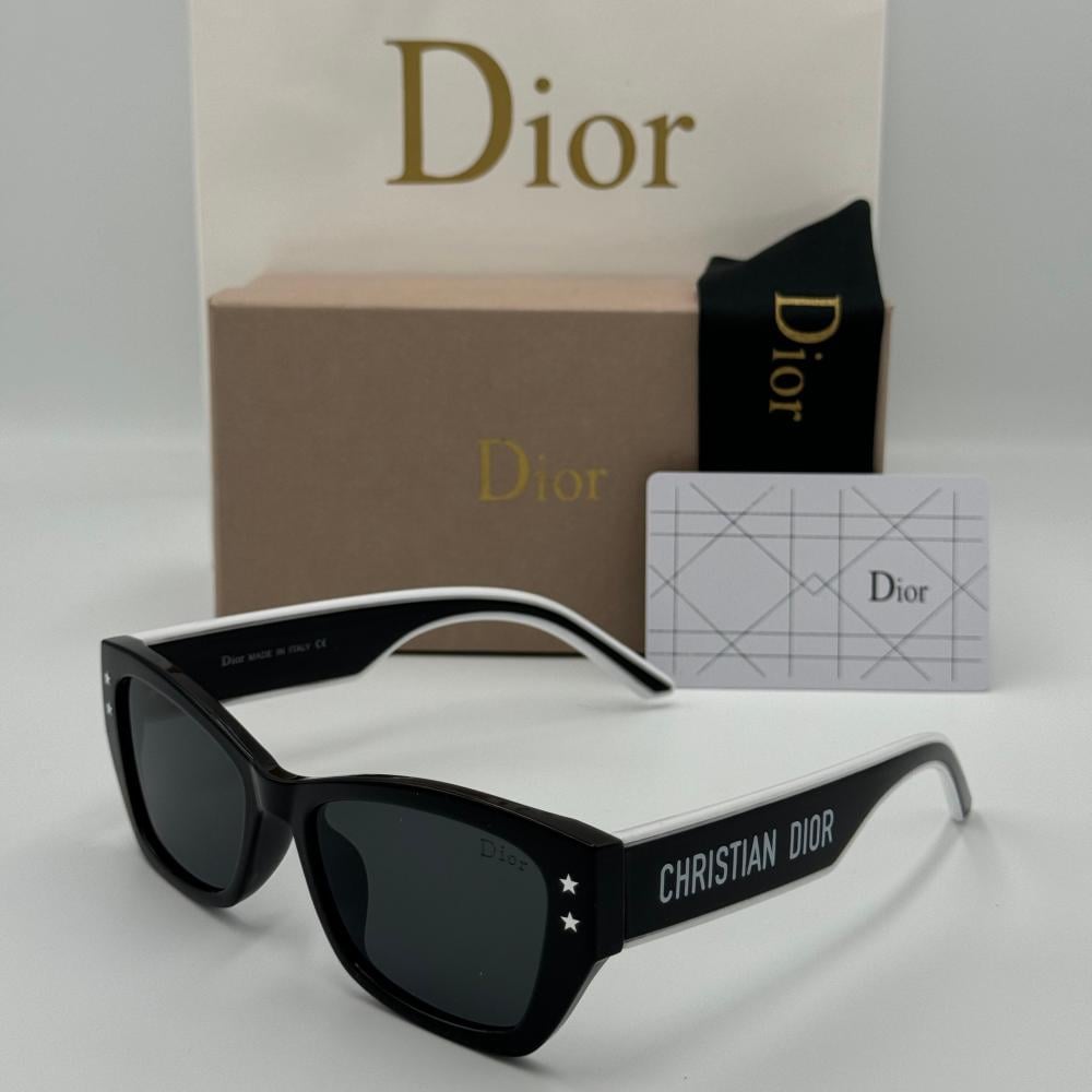 نظارة كريستن ديور أسود بخطوط بيضاء