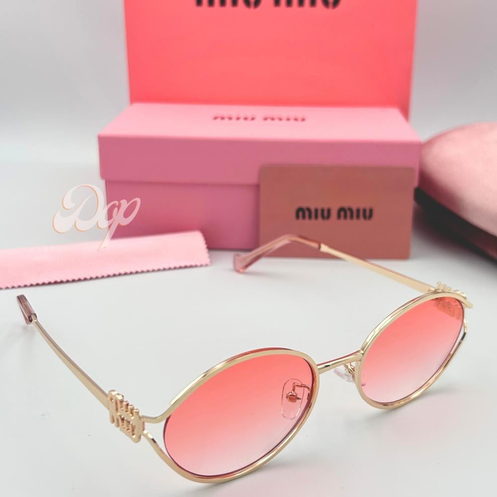 نظارة ميو ميو ذهبي بعدسة وردي مدرج