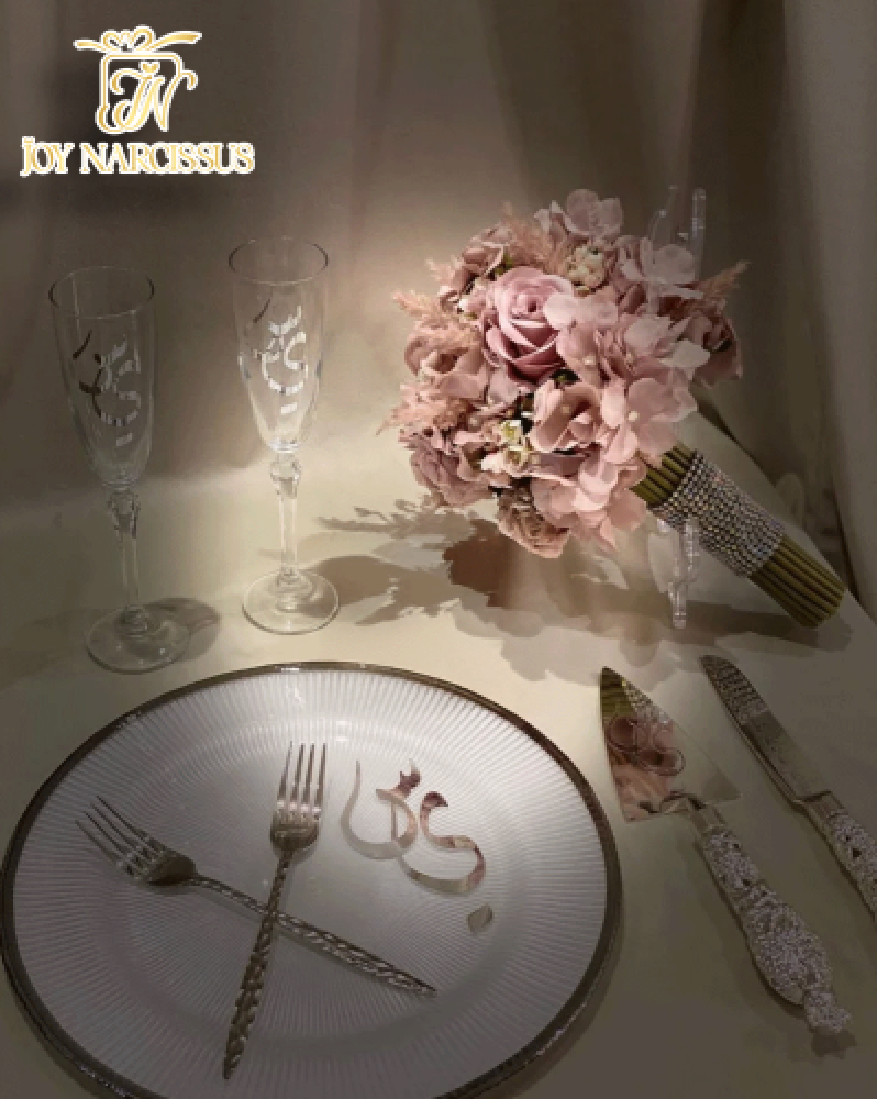 أفكار هدايا للزوجة تجعل حياتكما مليئة بالحب والدفء