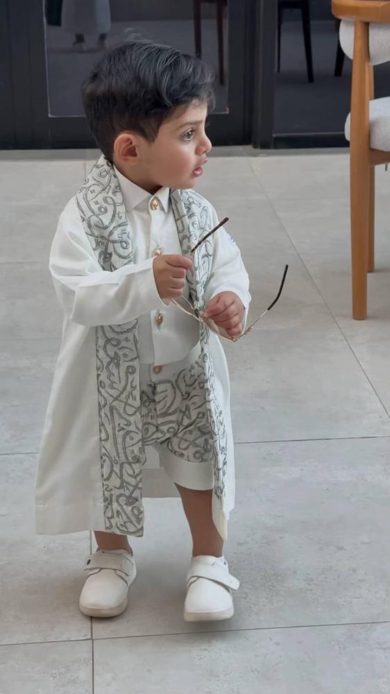 طقم العيد 2025