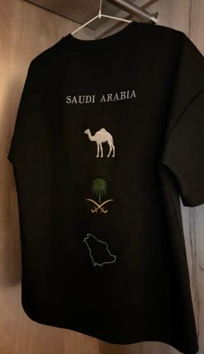 تيشرت اليوم الوطني 95