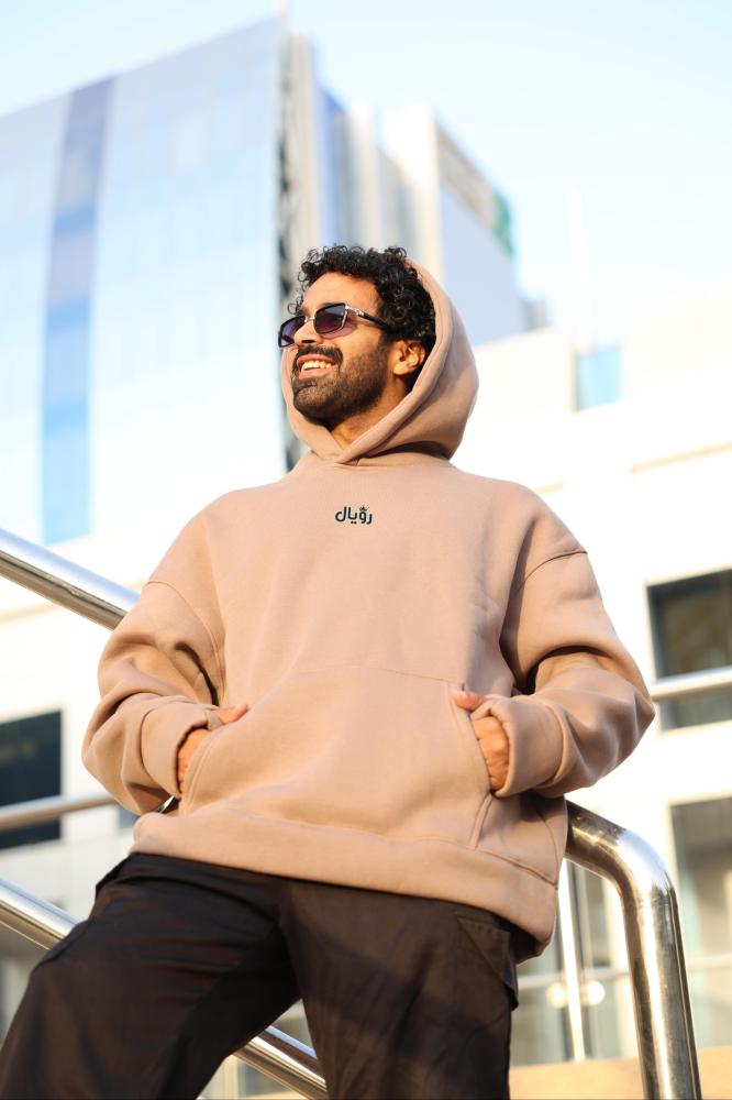 هودي بلاسم مع فتحه الاصباع