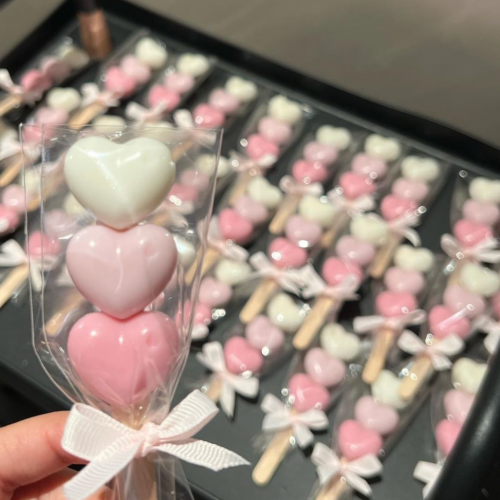 توزيعات شمع فواحة بعباراتكم