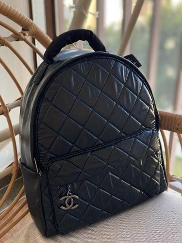 chanel backbag