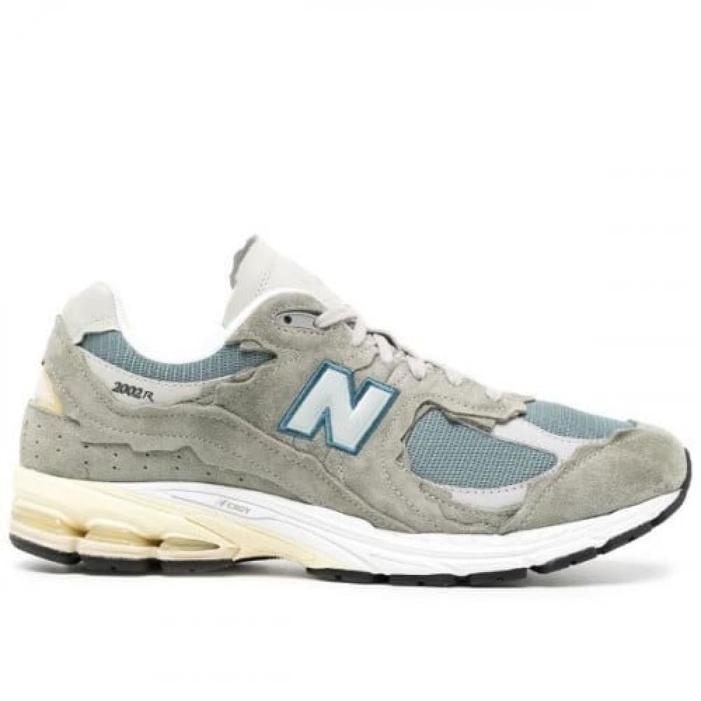 New Balance 2002R