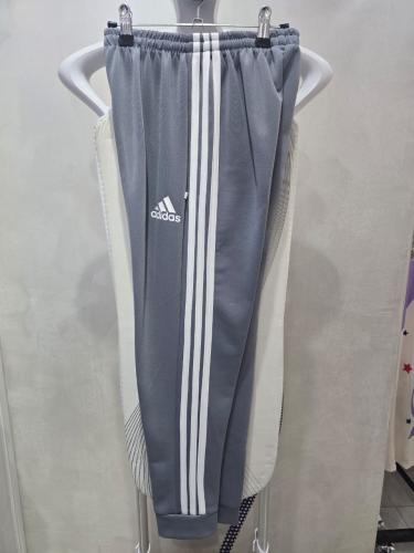 بنطال اديداس رصاصي بخط ابيض شبابي