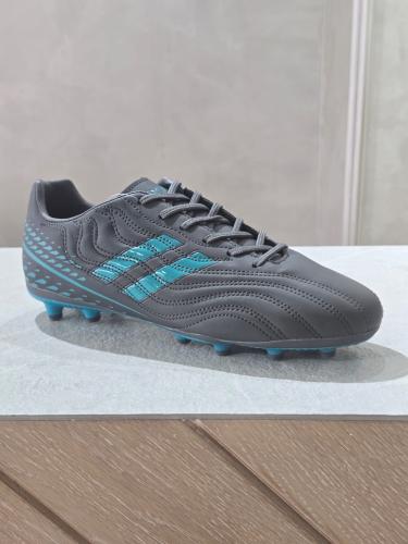 حذاء كرة قدم رصاصي رجالي