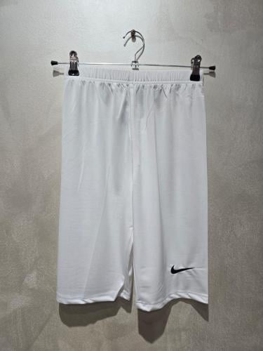 شورت ضاغط نايك ابيض رجالي