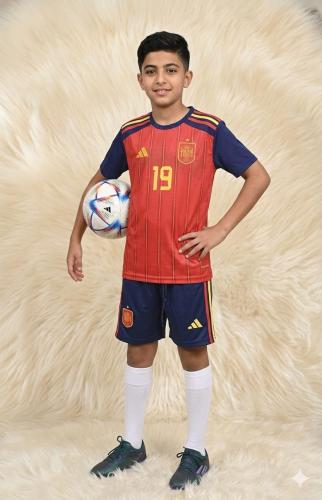 طقم منتخب اسبانيا 2026 اطفال