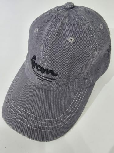 كاب بشعار تطريز رمادي