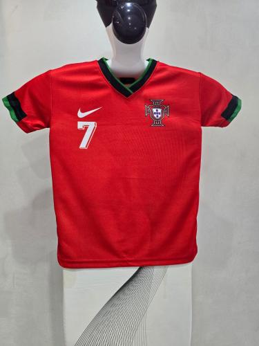 طقم منتخب البرتغال احمر اطفال رقم 7 بنجلاديشي