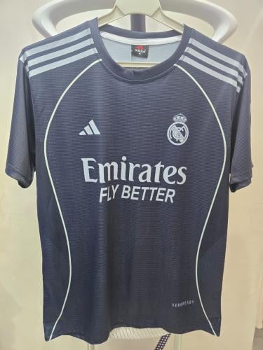 تيشيرت نادي ريال مدريد 2026 رقم 9 رجالي