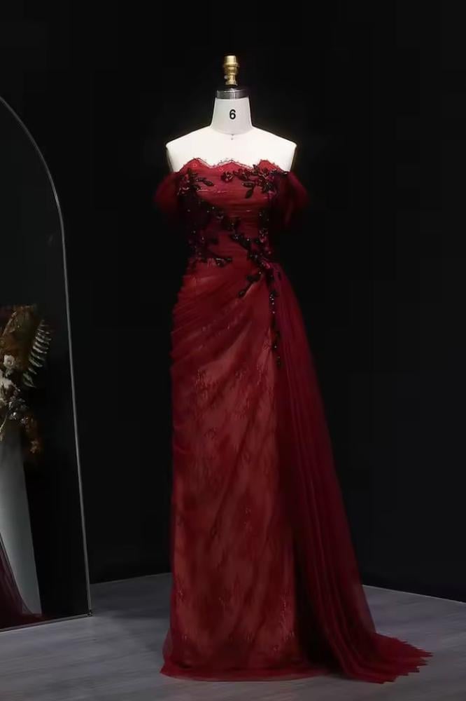 فستان سهرة طويل دانتيل فرنسي خمري