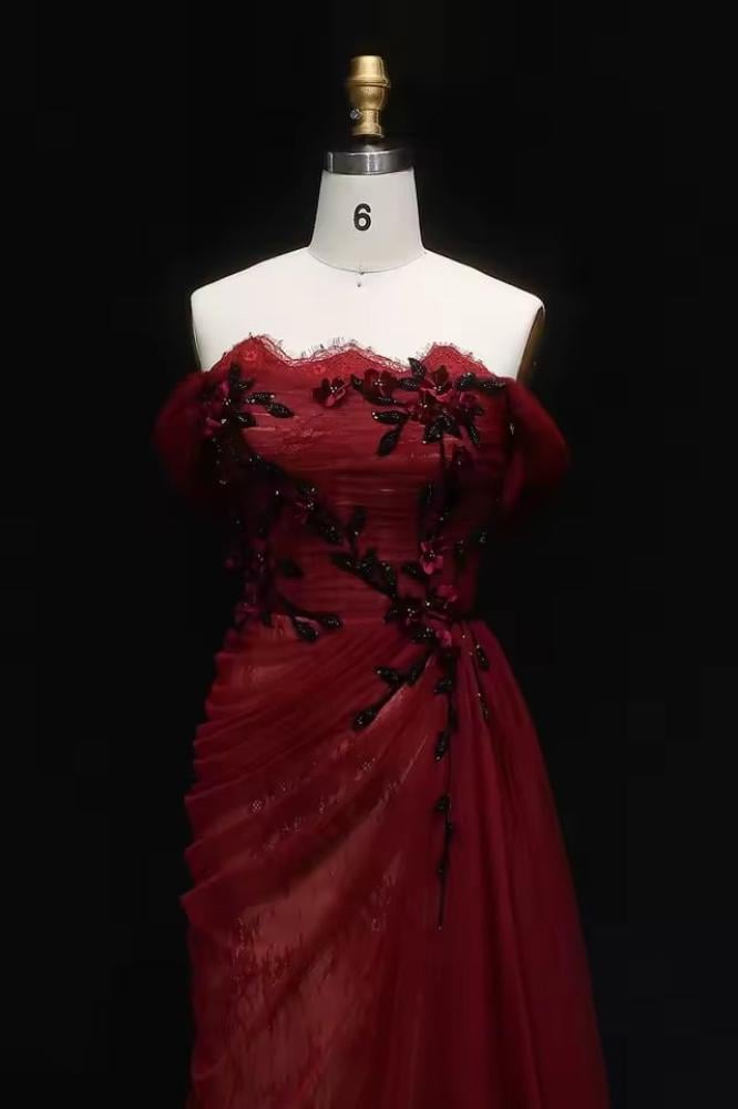 فستان سهرة طويل دانتيل فرنسي خمري