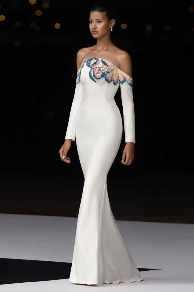 فستان سهرة لامع شك يدوي ضيق بأكمام