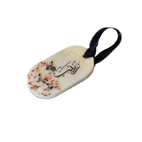 تاقات معطرة بالاسم او سادة من الشموع