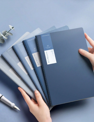 دفتر اليومية لون عشوائي عتيق محمول الى مدرسة مكتب قطعة واحدة