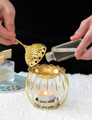 حامل شمعة بتصميم زهرة قطعة واحدة