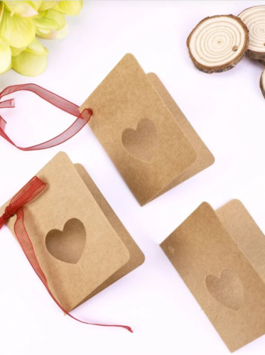 50 قطعة قص مجوف تصميم قلب هدية بطاقة مع أسلوب أساسي هدية ورق علامة الى حفلة