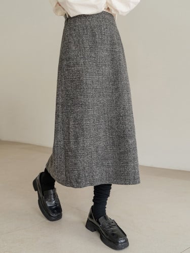 تنوره شتويه بخصر عالي وفتحه من الخلف