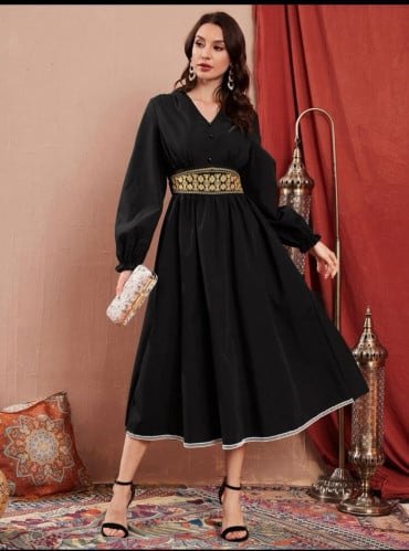 فستان باكمام فانوس