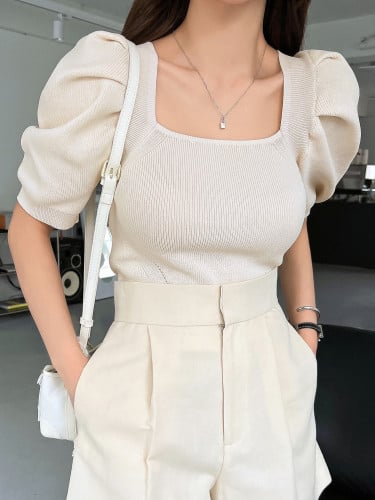 لباس علوي بياقه مربعه يربطة ظهر