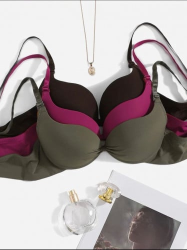 تيشيرت بطباعة شعار خط عنق مفتوح