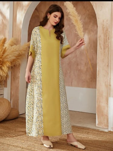 فستان اصفر متباين