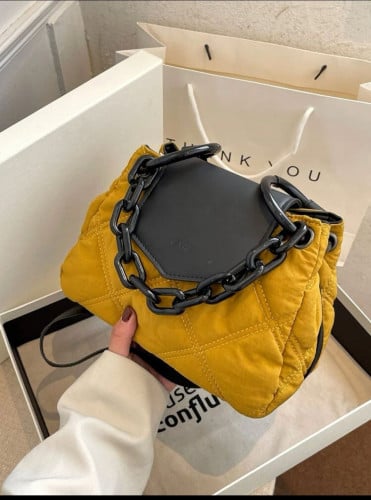 حقيبة دلو مشبك معدني قهوة بني