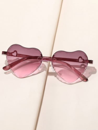 نظارات شمسية باطار قلب للبنات