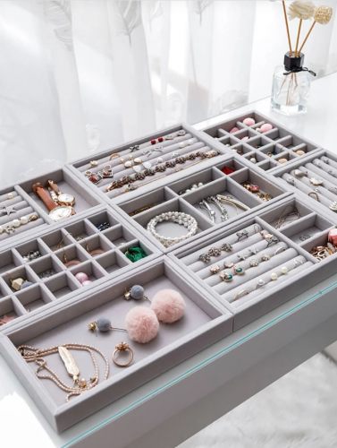 صينية مجوهرات سادة - 4 قطع