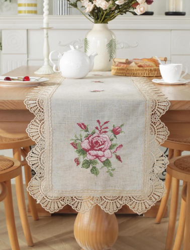 مفرش طاولة طويلة مطرز بأزهار مقلم بدانتيل شبكي 40*40