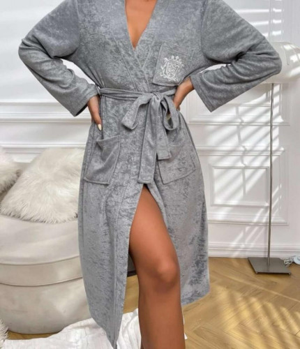 روب بحزام رسم  مطرز جيب مرقع