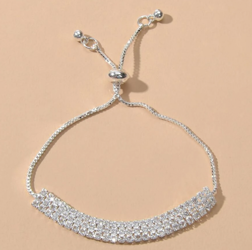 سوارة قابلة للتعديل مزينة بحجر الراين