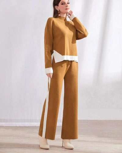 كنزة صوف منخفض الاكتاف مع بنطلون صوف