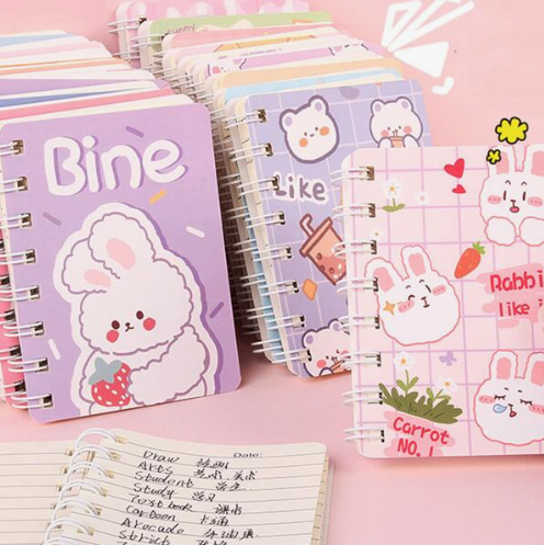 1 قطعة كارتون لطيف صغير الدب والأرنب دفتر دوامة ، شحن نمط عشوائي