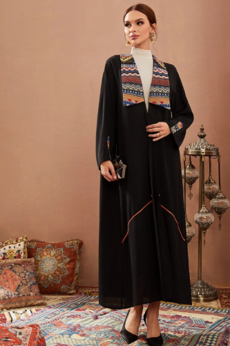 عبايات جغرافي بياقة منخفض الاكتاف