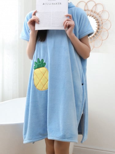 منشفة استحمام مطرزه بالاناناس