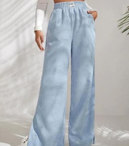 بنطلون مدرز بعبارة بحافة شق نسيج قطن