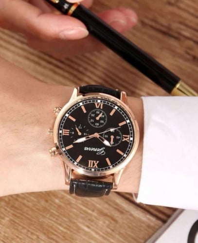 ساعه سوداء وذهبي بتصميم جميل